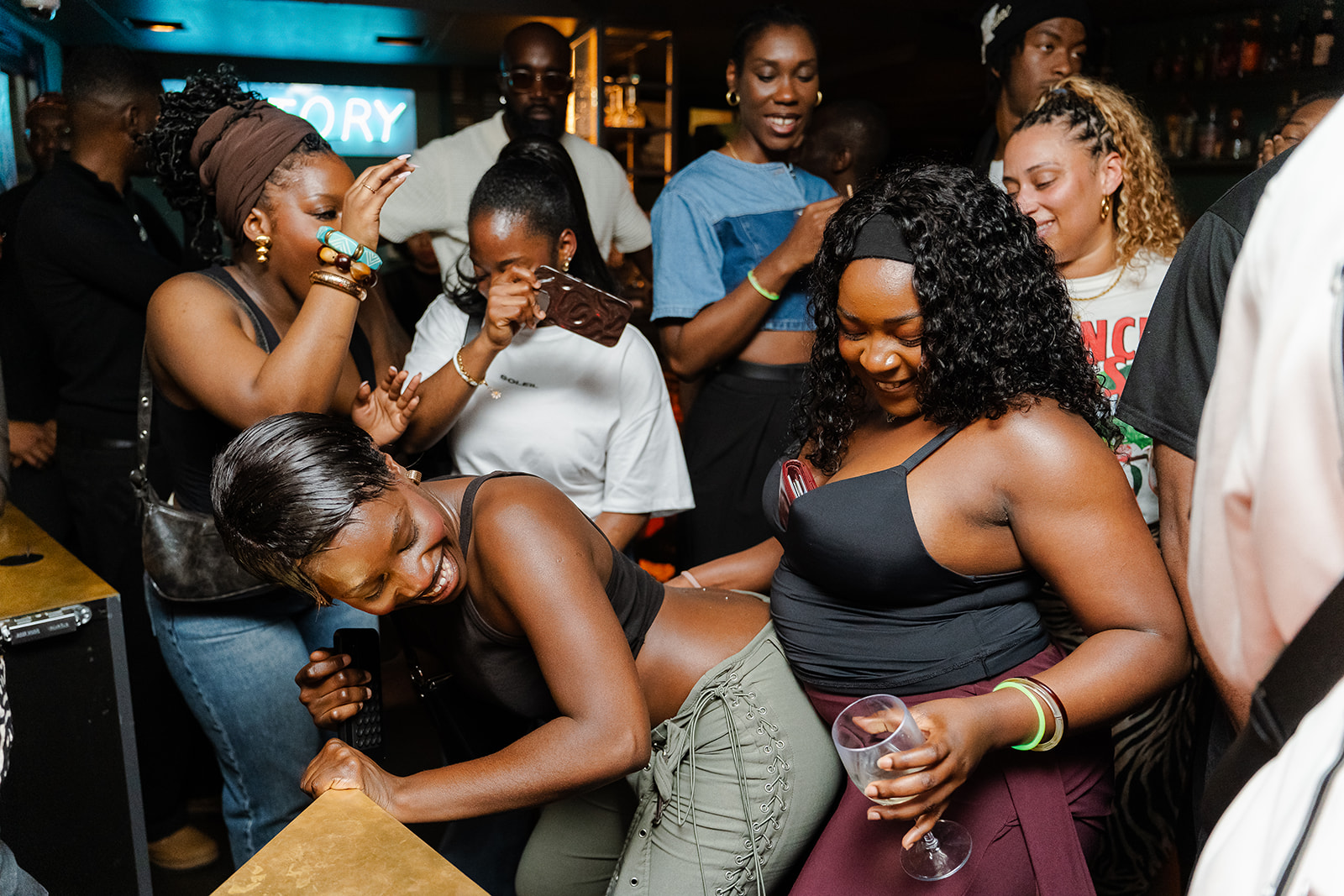 AfroGroovers dancefloor moment